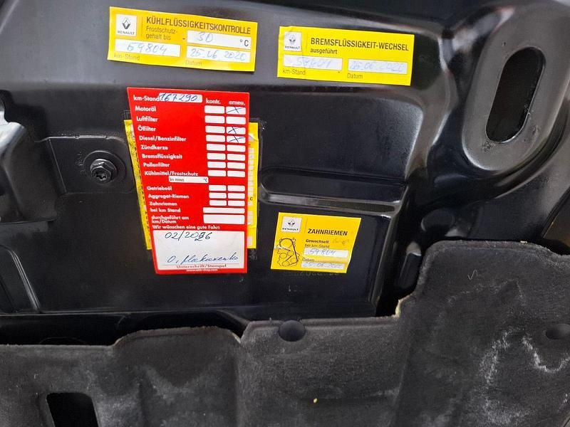 Gebraucht Renault Mégane GrandTour Dynamique 110 PS (80 kW) 2014 Schwarz Kombi