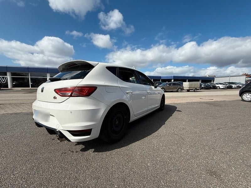 Gebraucht Seat Leon FR 150 PS (110 kW) 2014 Weiß Limousine