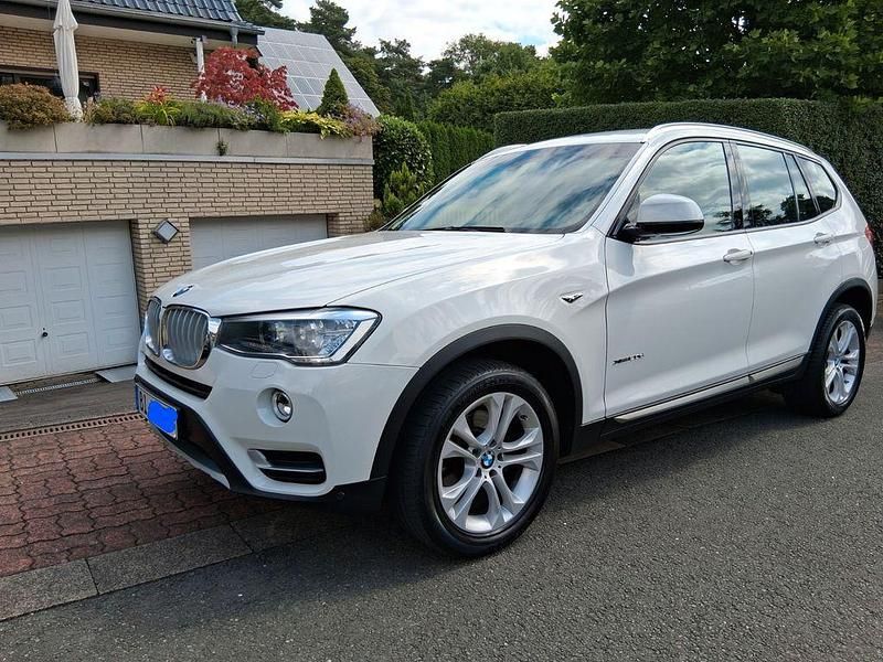 Weiß Gebraucht 2016 BMW X3 xLine SUV | 17.800 € (Fairer Preis) - Bild 1/4