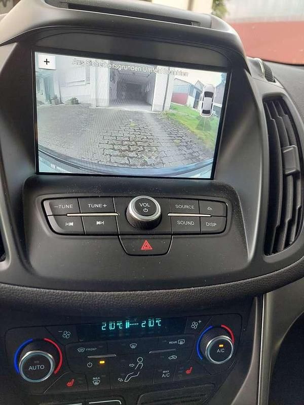 Gebraucht Ford Kuga Cool & Connect 120 PS (88 kW) 2018 Weiß SUV