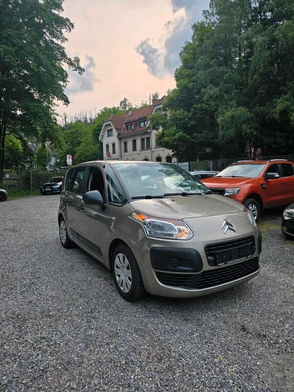 Gold Gebraucht 2011 Citroën C3 Picasso Van / Kleinbus | 3.000 € (Fairer Preis) - Bild 1/4