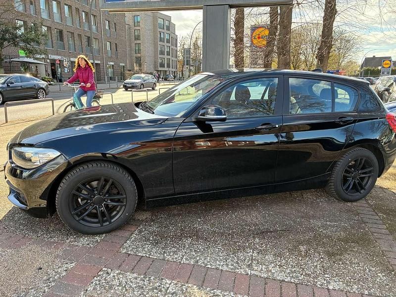 Gebraucht BMW 116 Advantage 109 PS (80 kW) 2016 Schwarz ii Kleinwagen