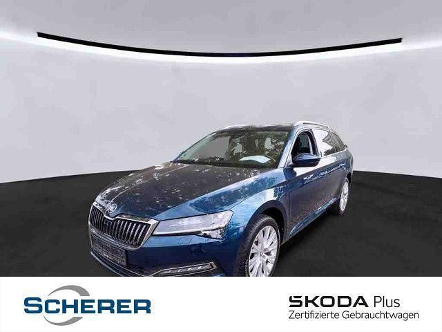 Lavablau metallic (metallic) Gebraucht 2022 Skoda Superb Style Kombi | 32.930 € (Etwas zu teuer) - Bild 1/4