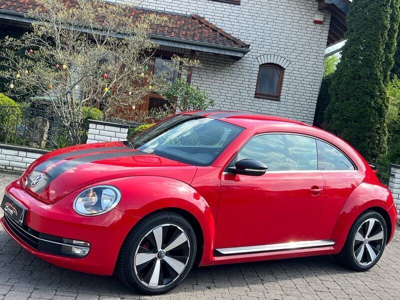 Gebraucht VW Beetle Sportline 200 PS (147 kW) 2012 Rot Kleinwagen