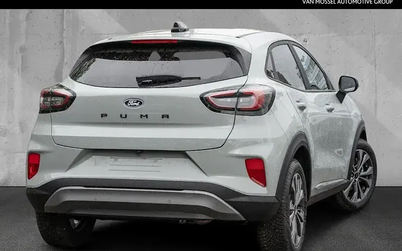 Neu Ford Puma Titanium 125 PS (91 kW) 2026 Grau SUV