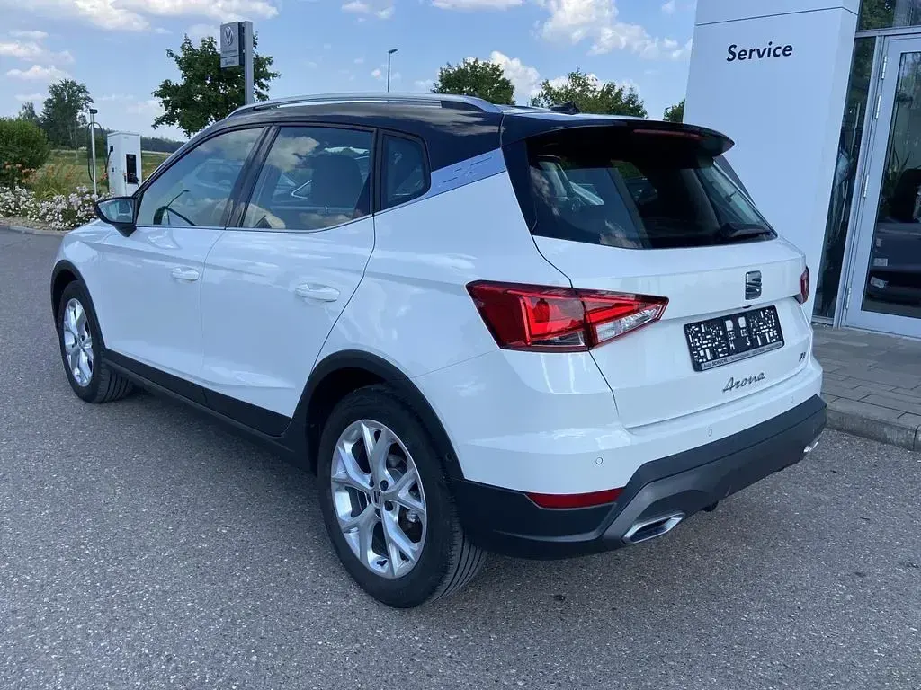 Gebraucht Seat Arona FR 110 PS (80 kW) 2023 Weiß SUV