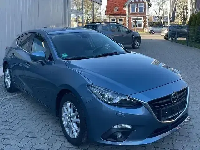 Gebraucht Mazda 3 Center-Line 120 PS (88 kW) 2016 Andere Limousine