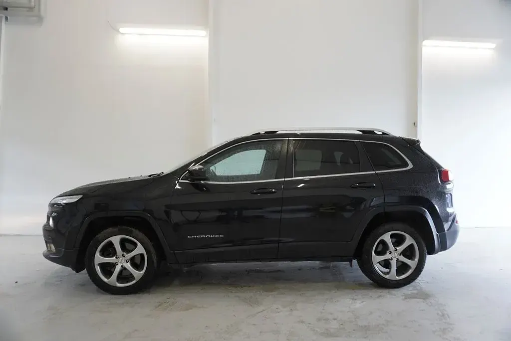 Gebraucht Jeep Cherokee Limited 272 PS (200 kW) 2016 Schwarz SUV
