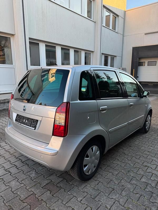 Gebraucht Fiat Idea 80 PS (58 kW) 2006 Grau Van / Kleinbus