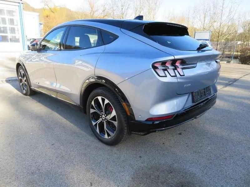 Gebraucht Ford Mustang Mach-E Extended Range 258 kW (351 PS) 2023 Iced/elite blue SUV