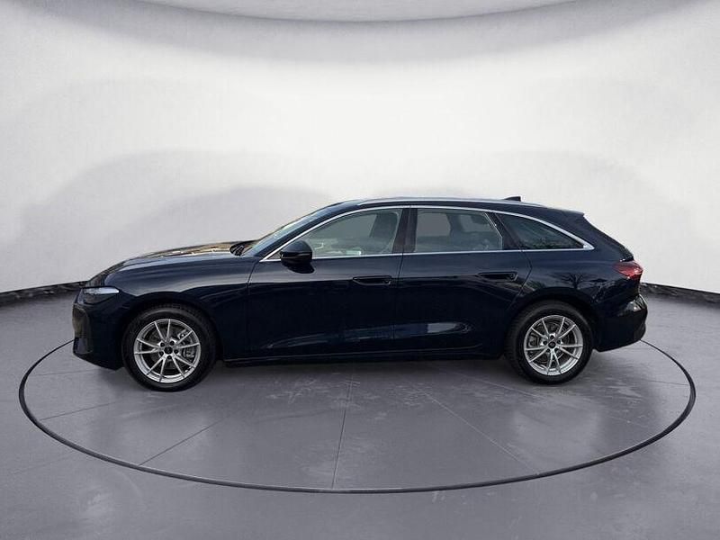 Second-hand Audi A5 Ambiente 150 CP (110 kW) 2025 Albastru Coupe