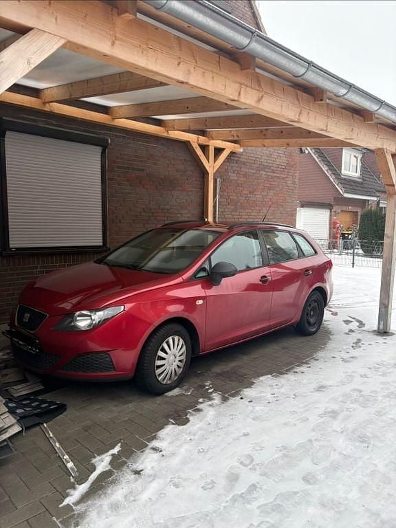 Rot Gebraucht 2011 Seat Ibiza Reference Limousine | 1.750 € (Guter Preis) - Bild 1/4