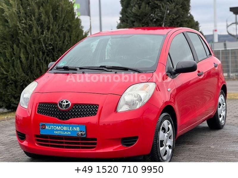 Gebraucht Toyota Yaris Cool 69 PS (50 kW) 2008 Rot Kleinwagen