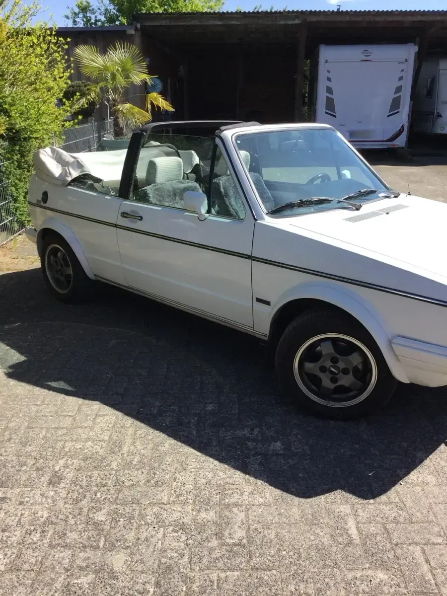Gebraucht VW Golf Cabriolet 75 PS (55 kW) 1984 Weiß Cabrio