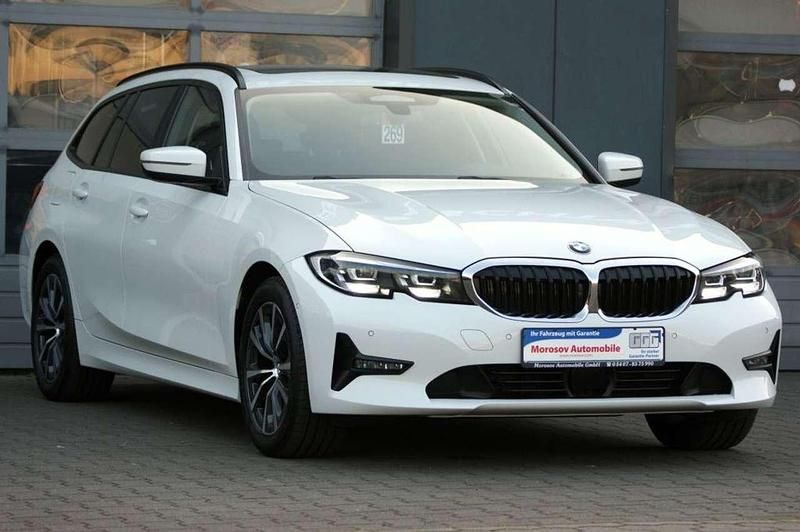 Gebraucht BMW 320 Advantage 190 PS (139 kW) 2020 Alpinweiß Kombi