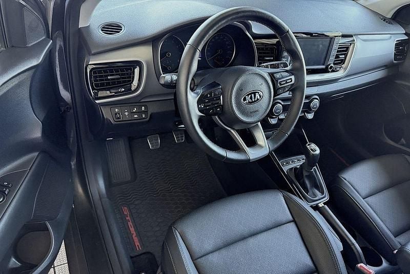 Gebraucht Kia Stonic Platinum Edition 120 PS (88 kW) 2019 Platinum graphite SUV