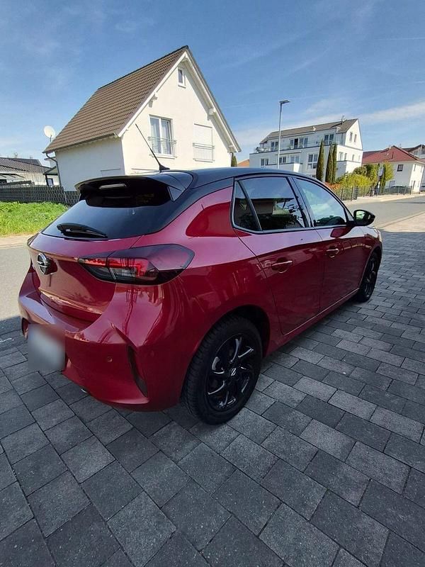 Używany Opel Corsa 101 KM (74 kW) 2022 Czerwony Hatchback