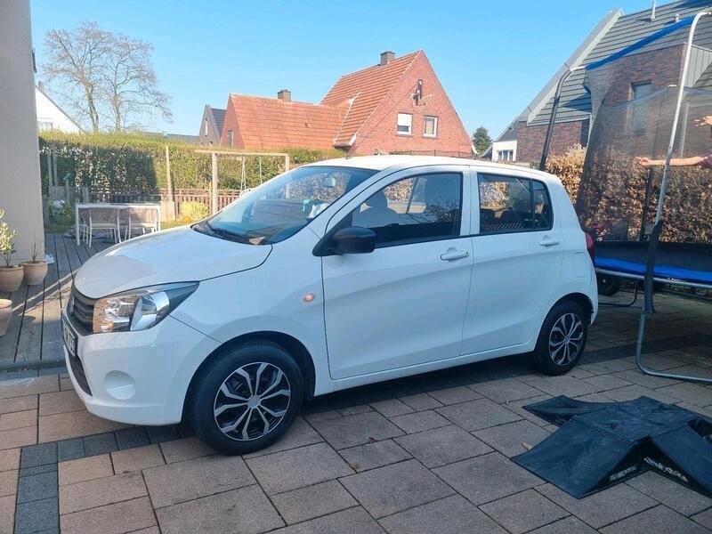 Weiß Gebraucht 2019 Suzuki Celerio Kleinwagen | 6.000 € (Guter Preis) - Bild 1/4