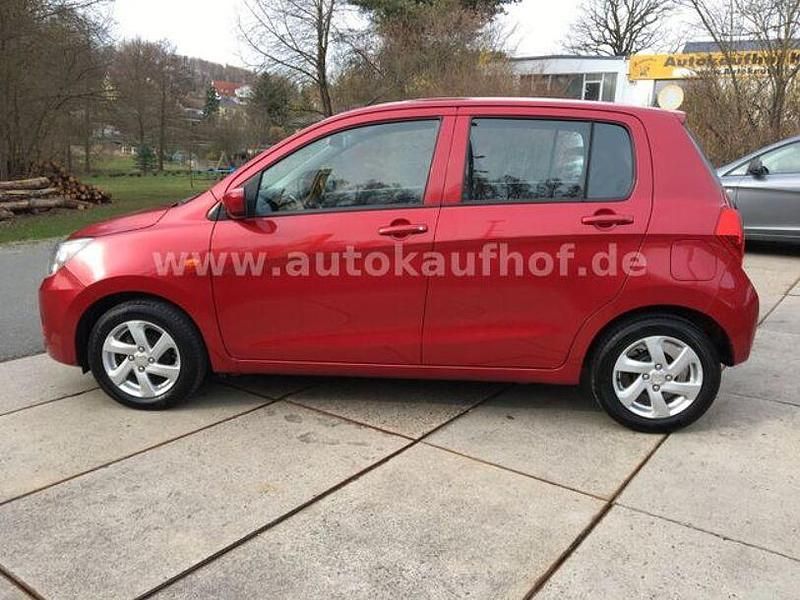 Second-hand Suzuki Celerio Comfort 68 CP (50 kW) 2017 Roșu Hatchback