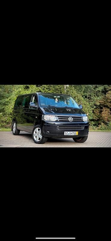 Schwarz Gebraucht 2011 VW T5 R Van | 16.500 € - Bild 1/4