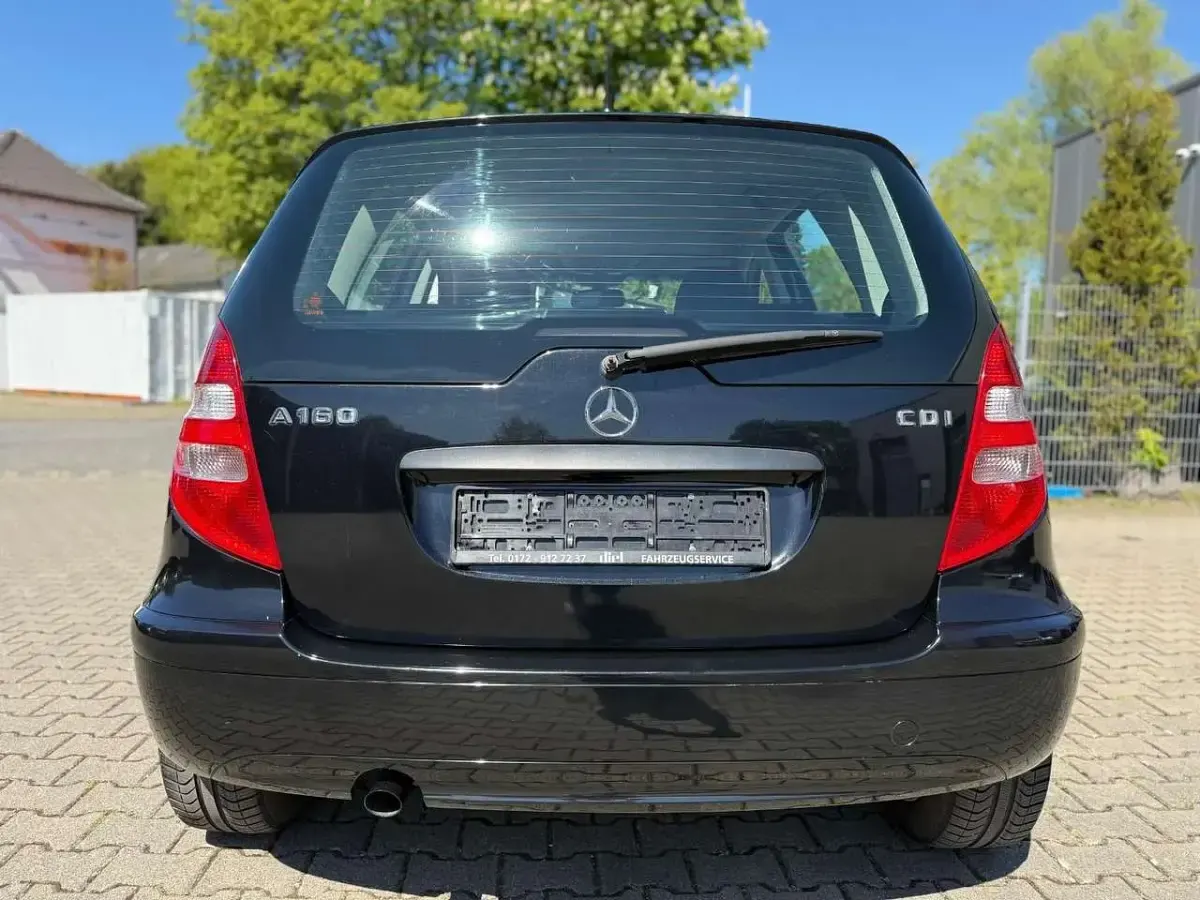 Gebraucht Mercedes A160 82 PS (60 kW) 2008 Schwarz Limousine