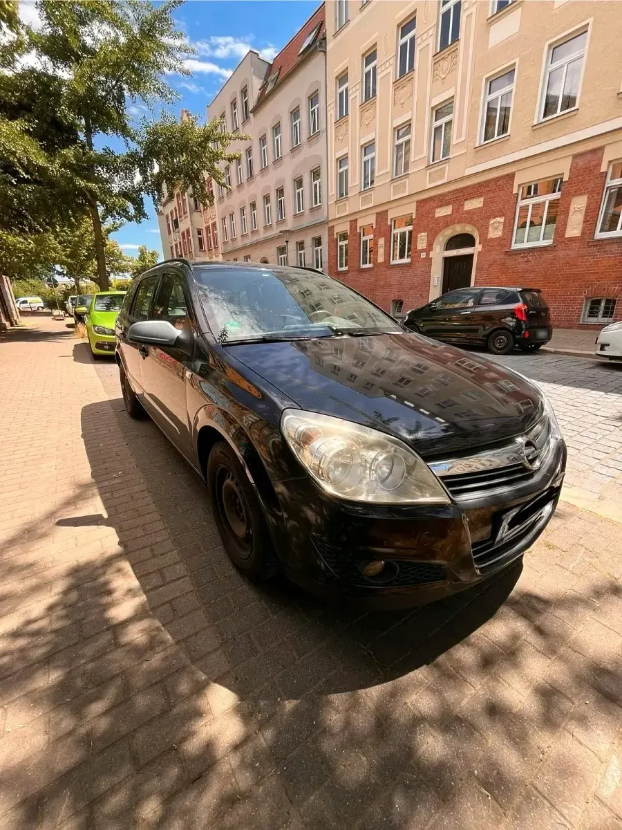 Gebraucht Opel Astra 130 PS (95 kW) 2007 Schwarz Kombi