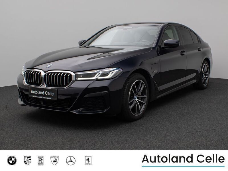 Schwarz Gebraucht 2022 BMW 520 M Sport Limousine | 36.499 € (Fairer Preis) - Bild 1/4