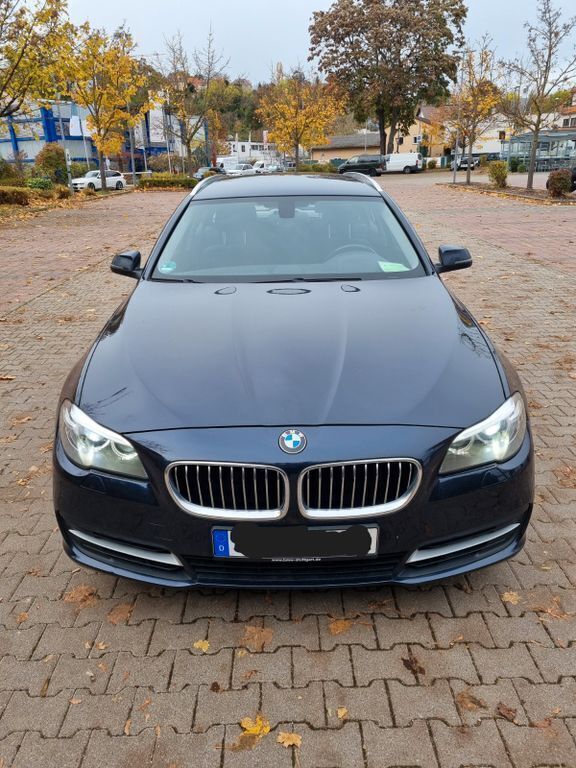 Blau Gebraucht 2013 BMW 520 Kombi | 12.000 € (Guter Preis) - Bild 1/4
