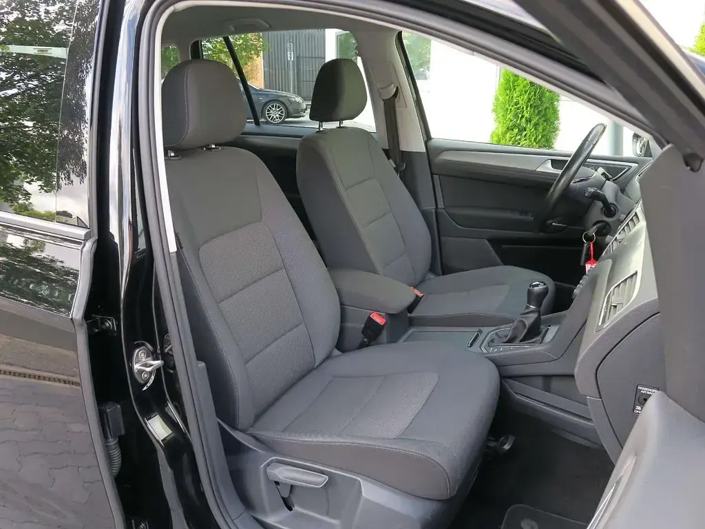 Gebraucht VW Golf Sportsvan Comfortline 110 PS (80 kW) 2015 Schwarz Van / Kleinbus