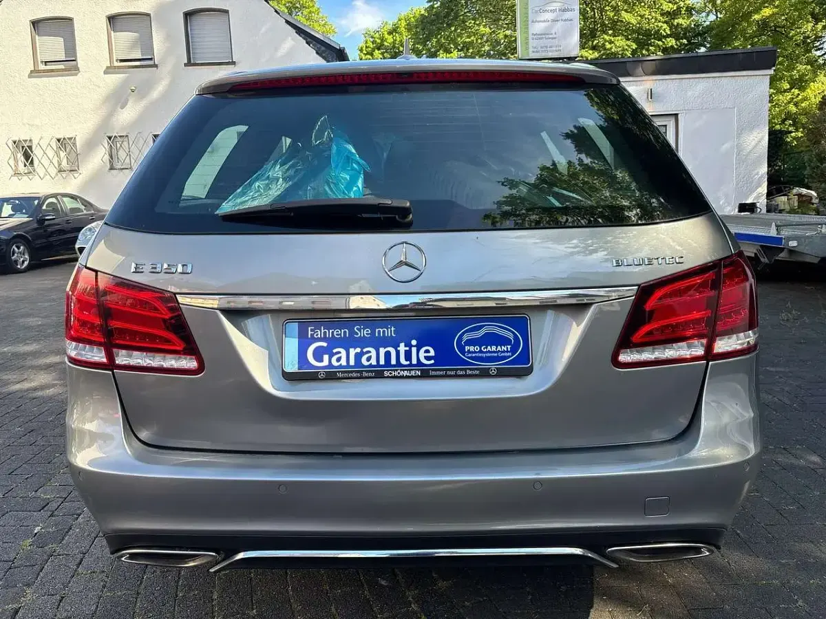 Gebraucht Mercedes E350 Avantgarde 258 PS (189 kW) 2014 Palladiumsilber Kombi