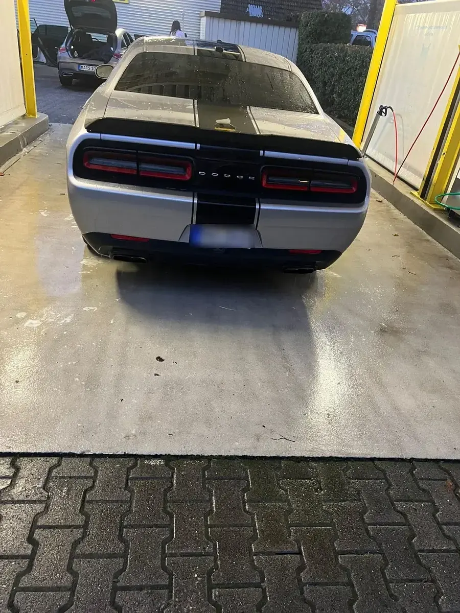 Gebraucht Dodge Challenger 309 PS (227 kW) 2018 Silber Coupé