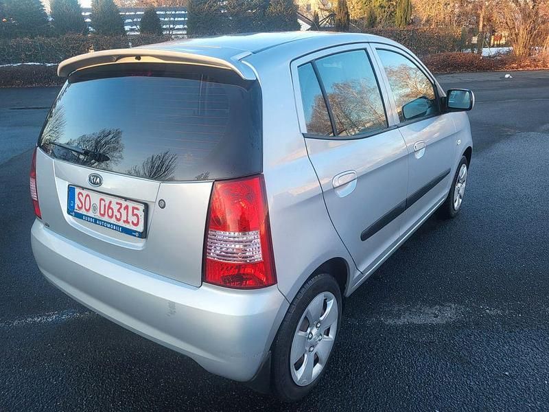 Gebraucht Kia Picanto 65 PS (47 kW) 2007 Silber Kleinwagen