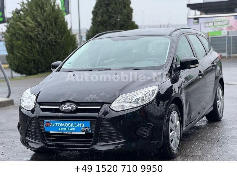 Gebraucht Ford Focus Trend 125 PS (91 kW) 2011 Schwarz Limousine