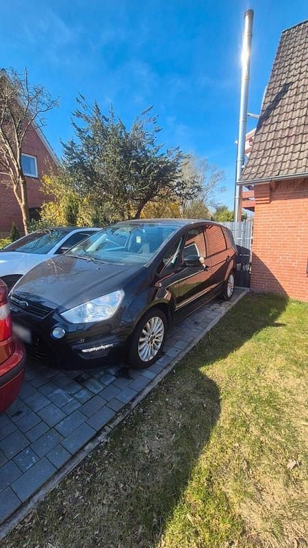 Gebraucht Ford S-MAX S 163 PS (119 kW) 2014 Schwarz Van / Kleinbus