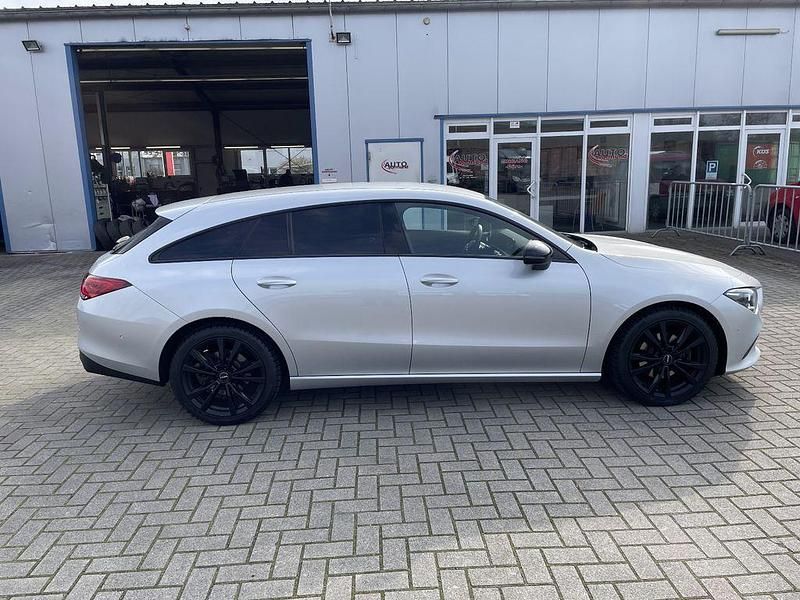Gebraucht Mercedes CLA200 150 PS (110 kW) 2021 Silber Limousine