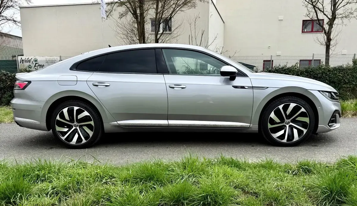 Gebraucht VW Arteon R-line 218 PS (160 kW) 2021 Silber Limousine