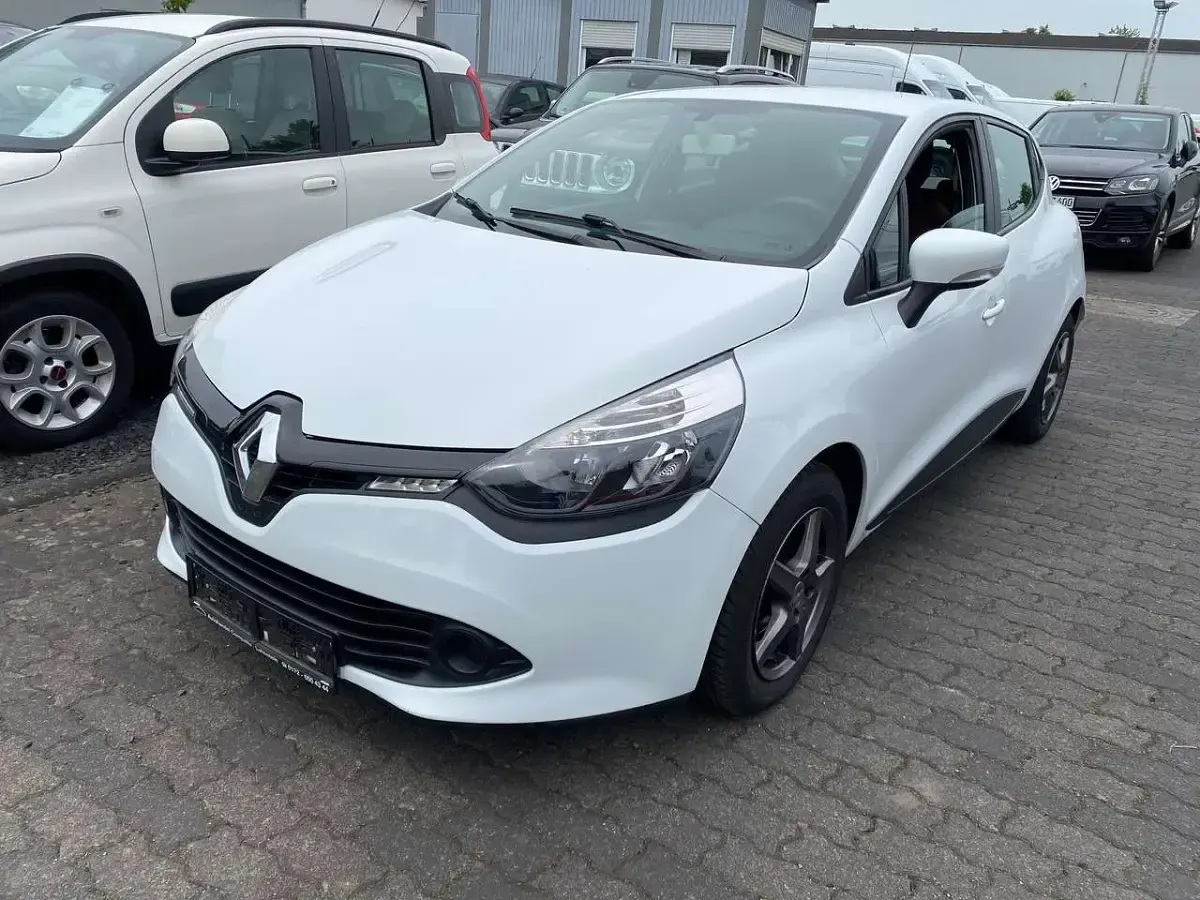 Gebraucht Renault Clio IV Dynamique 73 PS (53 kW) 2013 Weiß Limousine