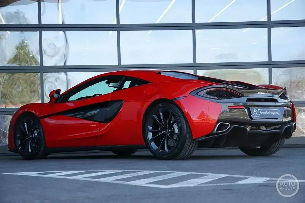 Gebraucht McLaren 540C 540 PS (397 kW) 2016 Rot Coupé