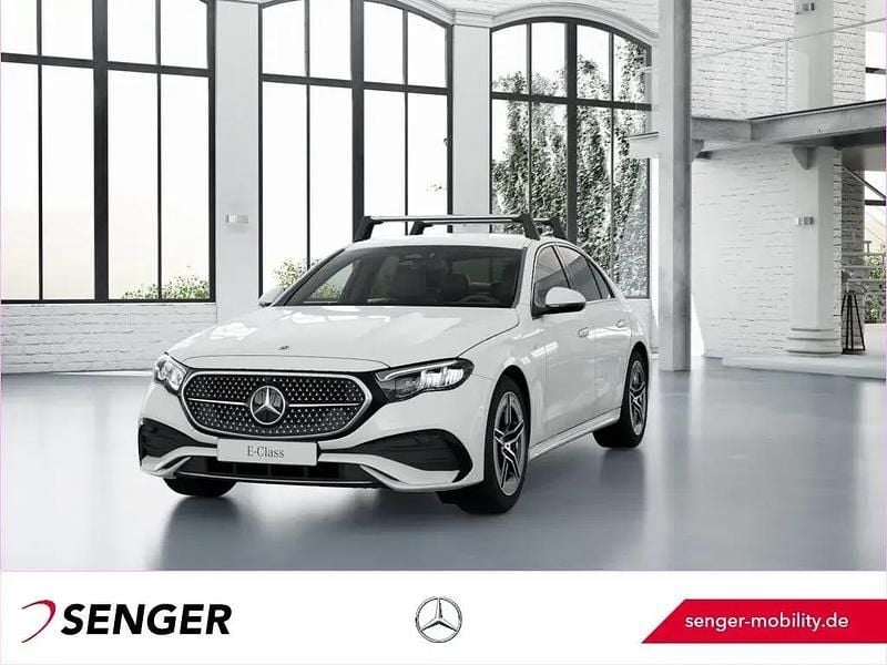 Weiß Gebraucht 2025 Mercedes E300 Advanced Limousine | 59.940 € - Bild 1/1
