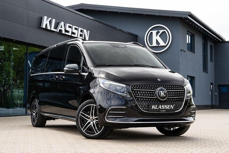 Schwarz Neu 2025 Mercedes V300 Luxury Van / Kleinbus | 303.450 € - Bild 1/4
