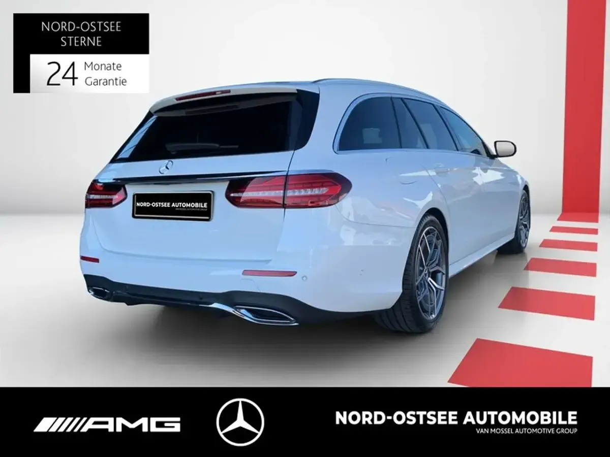 Gebraucht Mercedes E200 AMG line 197 PS (144 kW) 2023 Unilack polarweiß Kombi