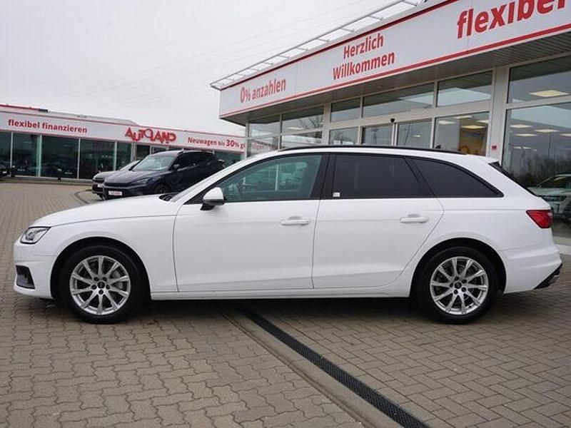 Gebraucht Audi A4 Comfort 204 PS (150 kW) 2023 Weiß Kombi