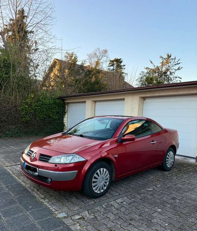 Rot Gebraucht 2005 Renault Mégane Cabriolet Dynamique Cabrio | 1.000 € (Superpreis) - Bild 1/4