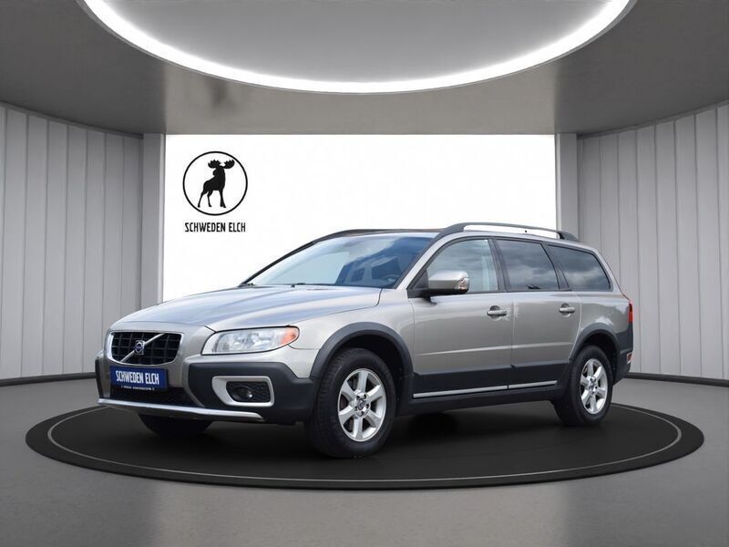 Seashell metallic / metallic Gebraucht 2008 Volvo XC70 SUV | 9.990 € (Teuer) - Bild 1/4