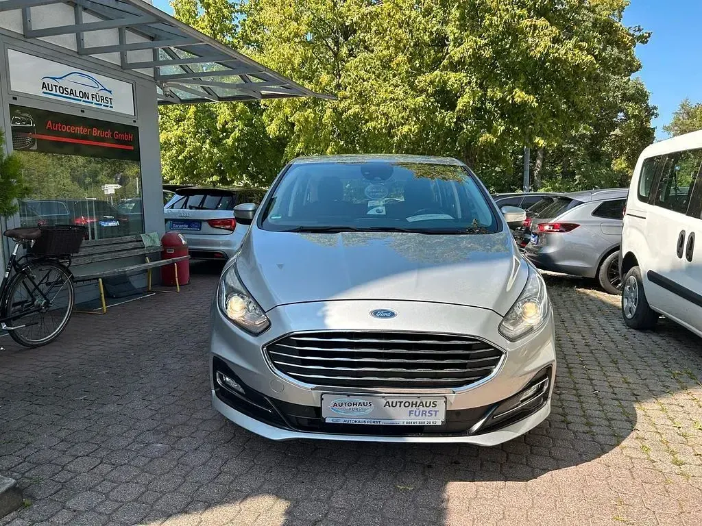 Gebraucht Ford S-MAX Trend 150 PS (110 kW) 2020 Silber Van / Kleinbus