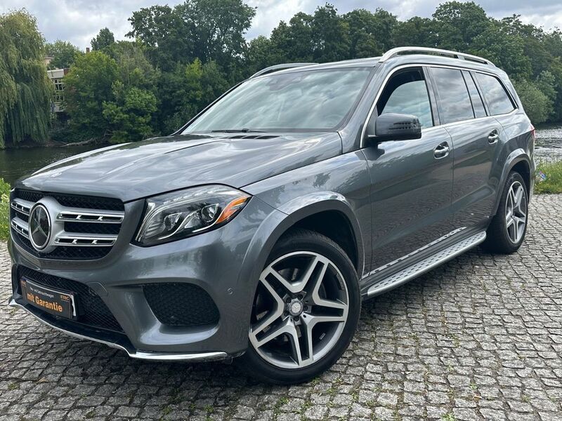 Grau Gebraucht 2017 Mercedes GLS500 AMG SUV | 49.499 € (Fairer Preis) - Bild 1/4