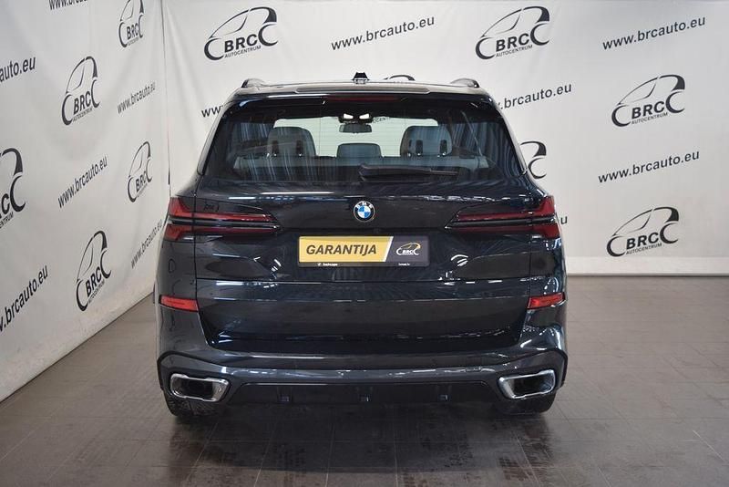 Gebraucht BMW X5 M Sport 286 PS (210 kW) 2024 Schwarz SUV