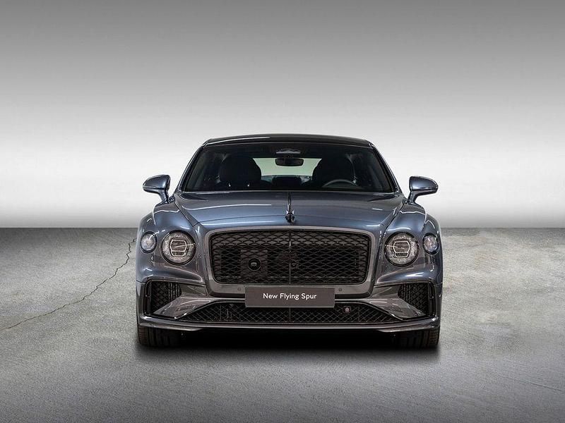 Gebraucht Bentley Flying Spur 2026 Grau Limousine