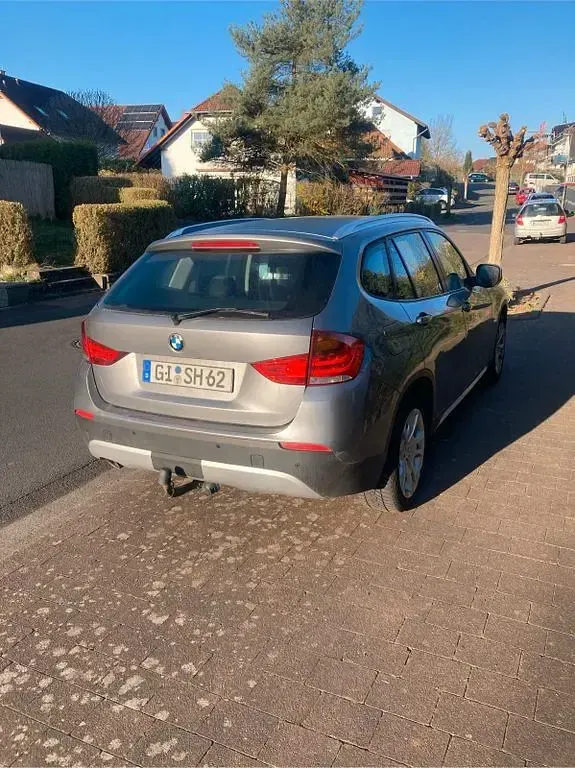 Second-hand BMW X1 143 CP (105 kW) 2011 Argintiu SUV