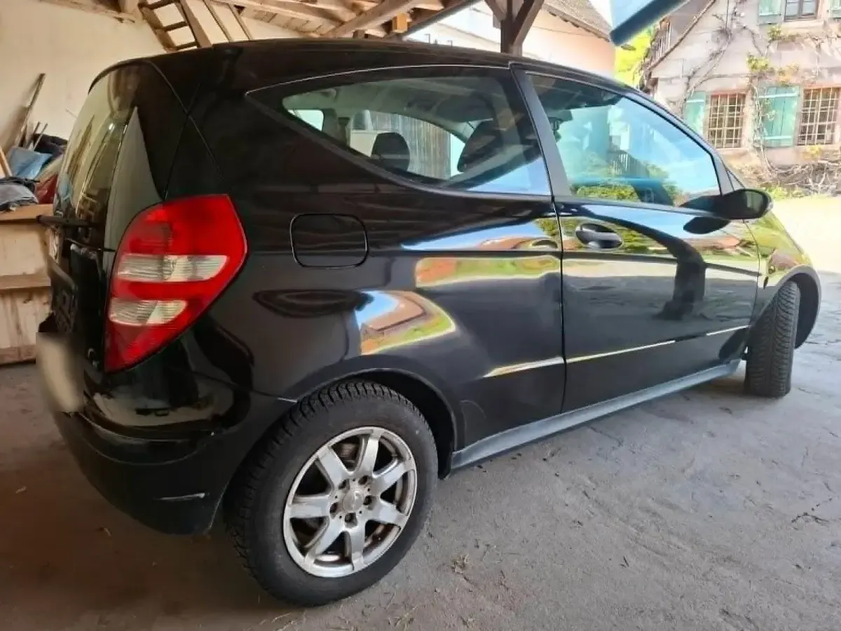 Second-hand Mercedes A160 2007 Negru Hatchback